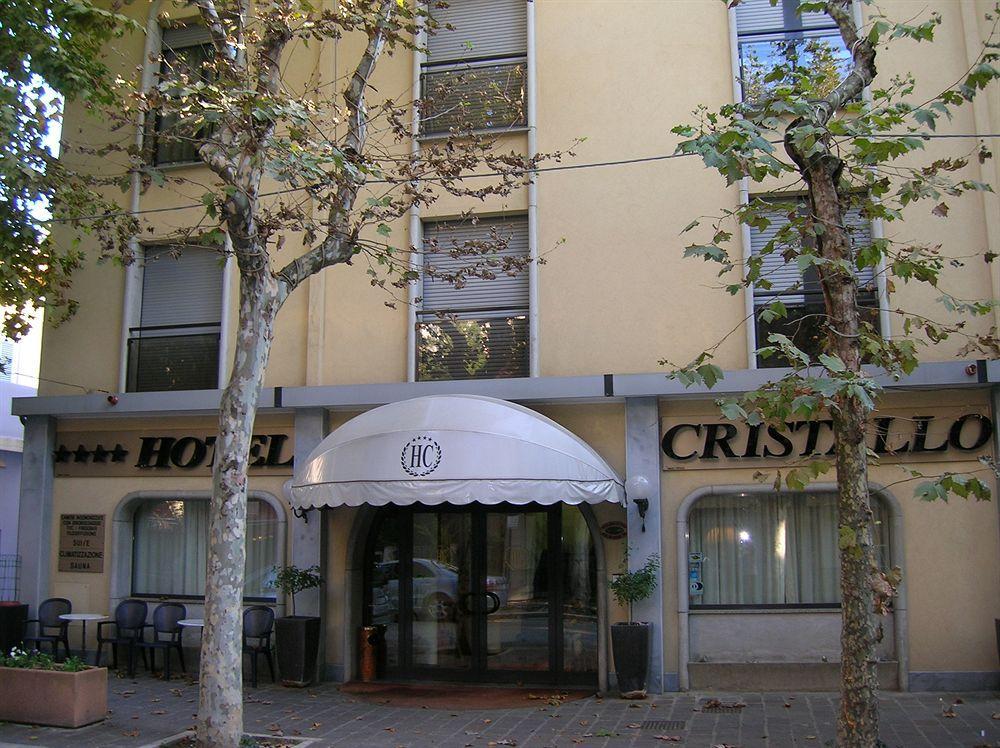 Hotel Cristallo Cattolica Exterior photo
